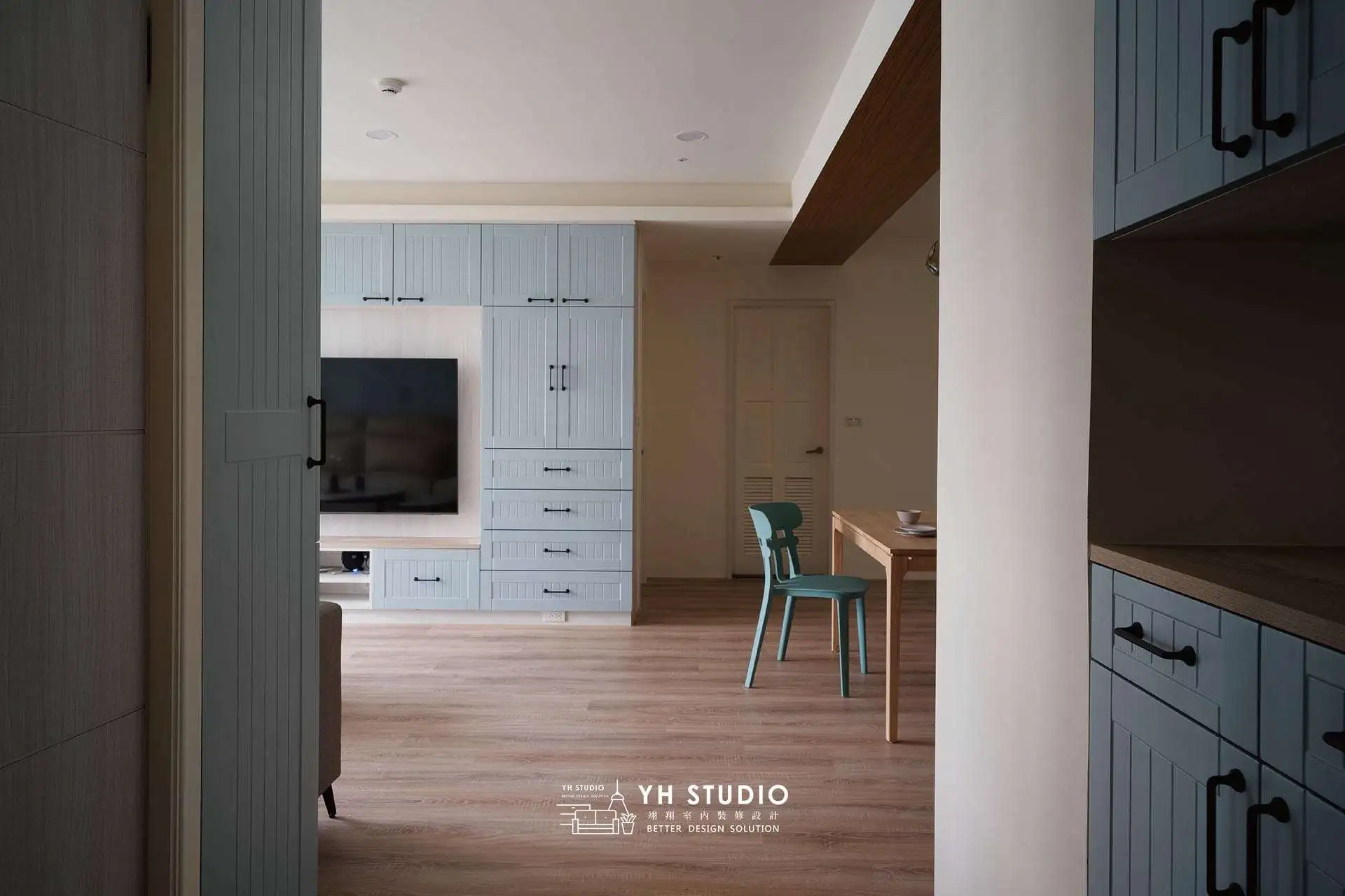 靜謐藍境·鄉村序曲